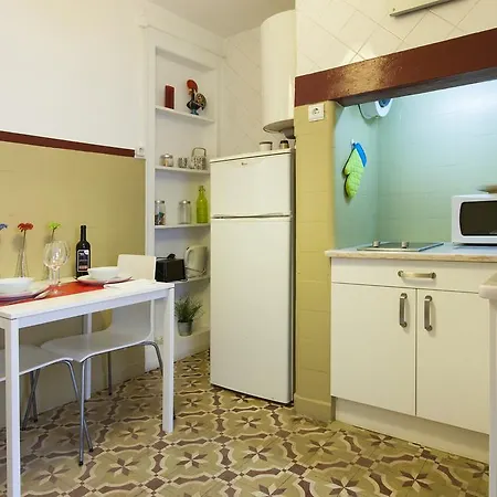 Travel And Tales Principe Real Apartmán *